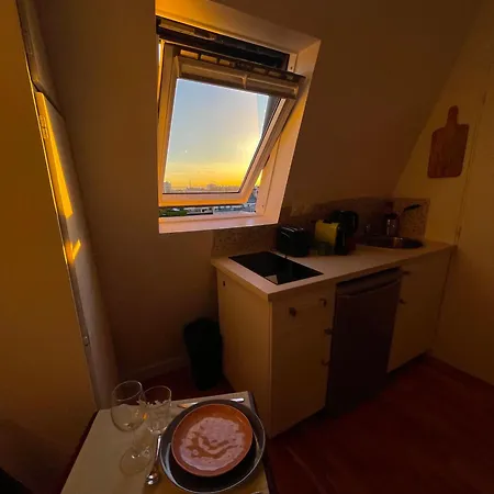 Apartment Heart Of With View - Renovated Paris
